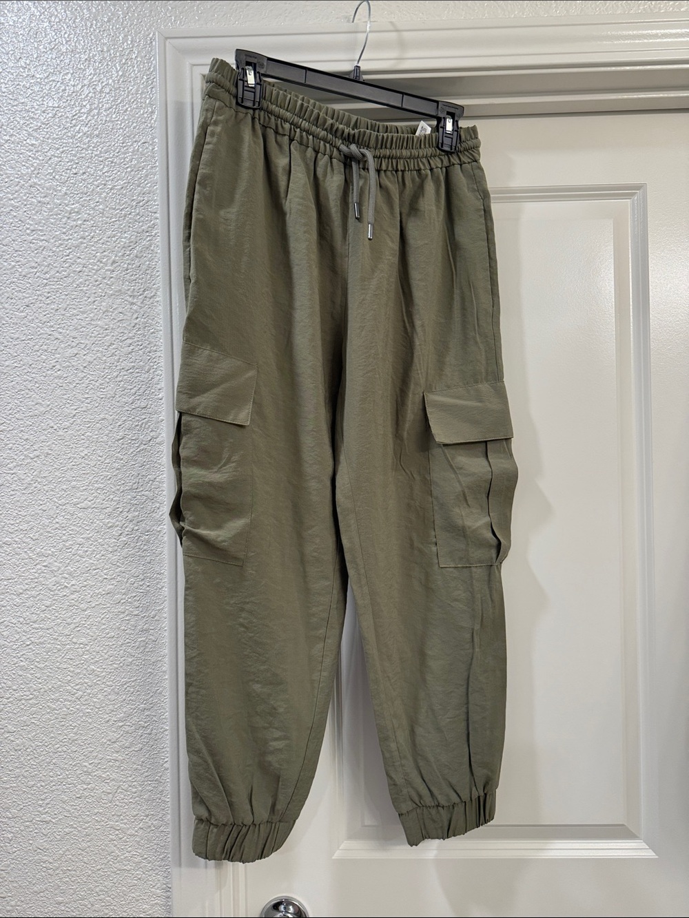 Zara Olive Cargo Jogger Pants - Women’s